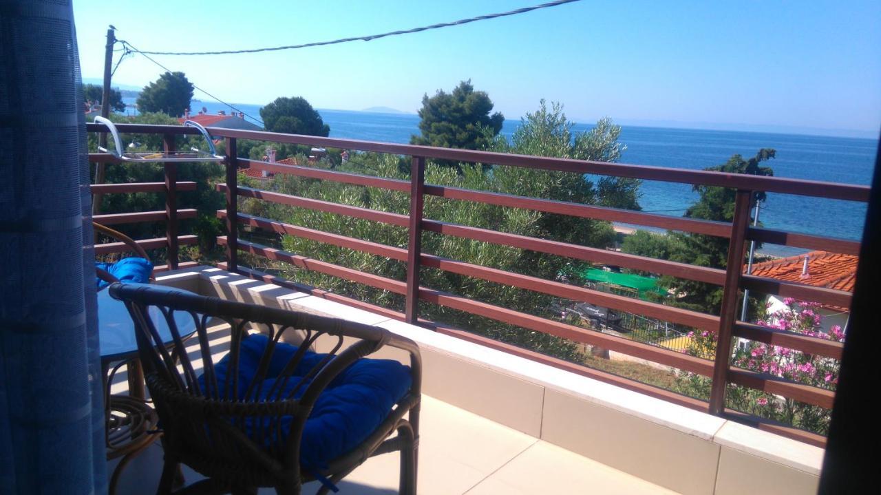 Maisonette Close To The Beach Nikiti  Exterior photo