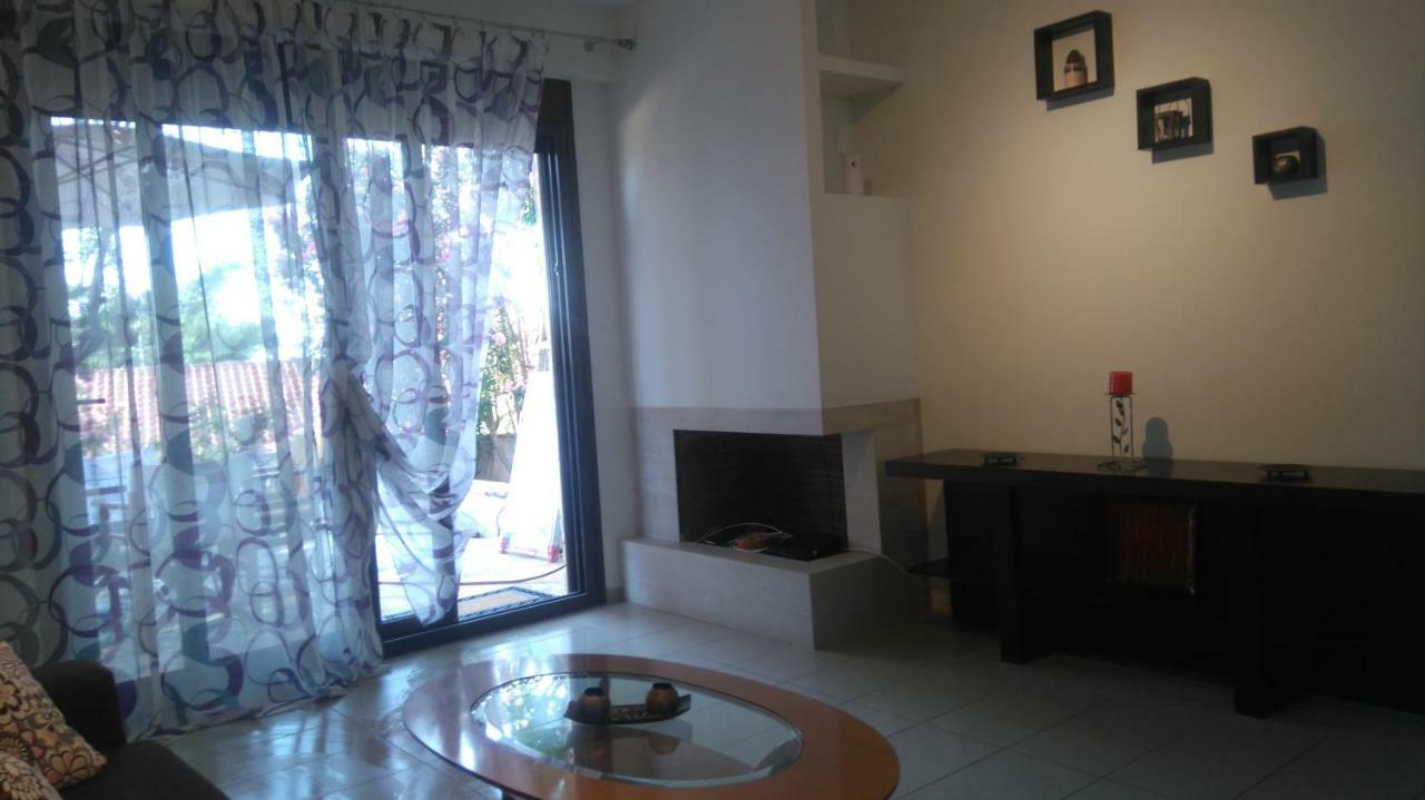 Maisonette Close To The Beach Nikiti  Exterior photo